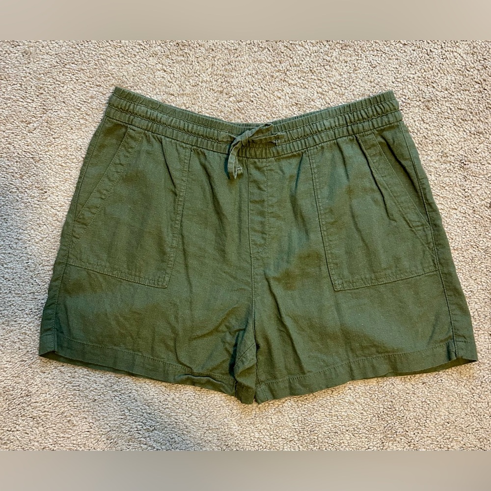 Old Navy Women's Green Shorts